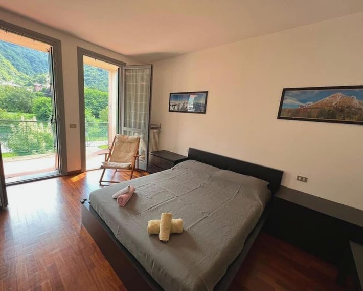 [Introbio-Lecco] La casa di Lucy vista montagna