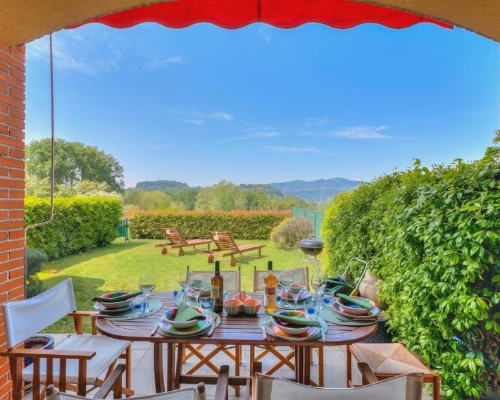 Miralago Lake View & Private Garden - Happy Rentals
