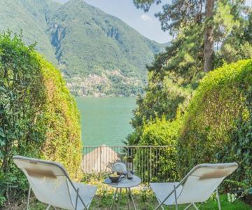 OC Lake Love by Rent All Como