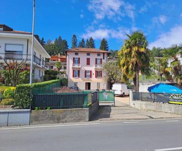 VILLA AIDA LAKE VIEW