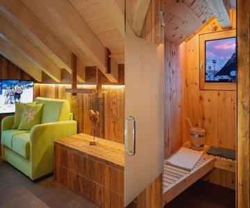Chalet Mott