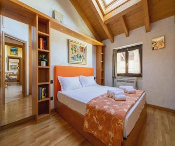 Apartment By The Ferry - Menaggio