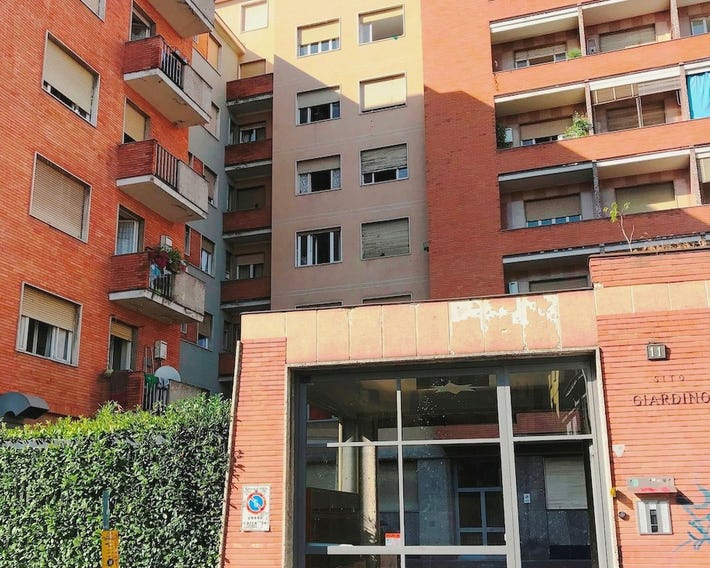 Home Flowers Milano