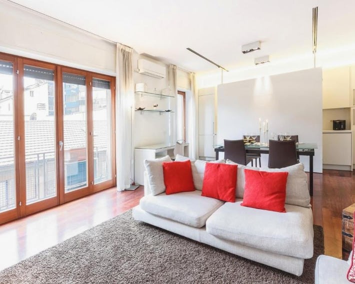 Bright and Cozy Apartment in Isola District - Marco Polo