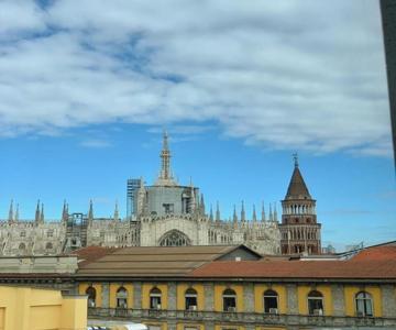Fifty Eight Suite Milan Duomo View