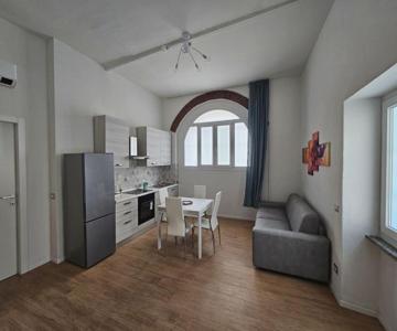 Navigli Stylish Apartment Underground Nearby for 4 Guests