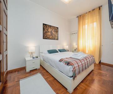 Stylish Flat With Balcony - 15 Min To Duomo