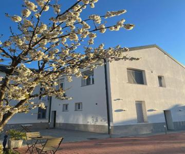 Villa Ibra - Rho Fiera & Milano, Garden & Parking