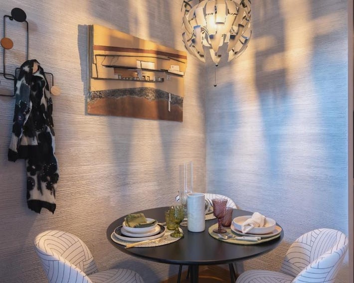 Luxury Art & Chromotherapy Apt-Hospital District5