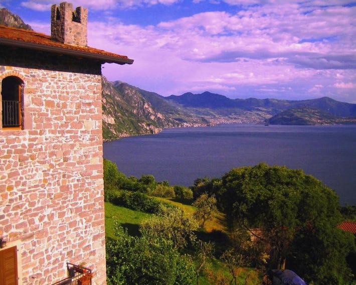 Castello di Zorzino Iseo lake