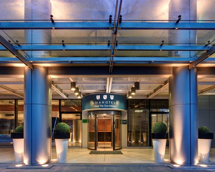 UNA Hotels The One Milano Hotel & Residence