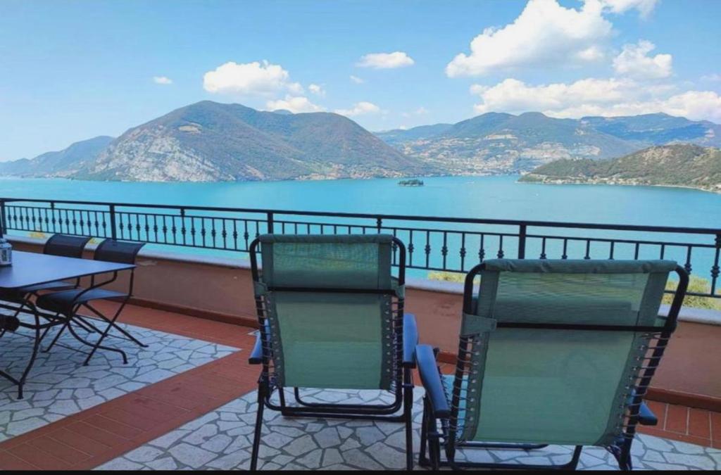 Lake Iseo - Gli ulivi 1