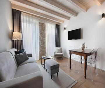 Il Vicolo Apartments Il Corso