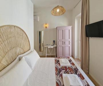 Pola Rooms - Guesthouse by Host Hero