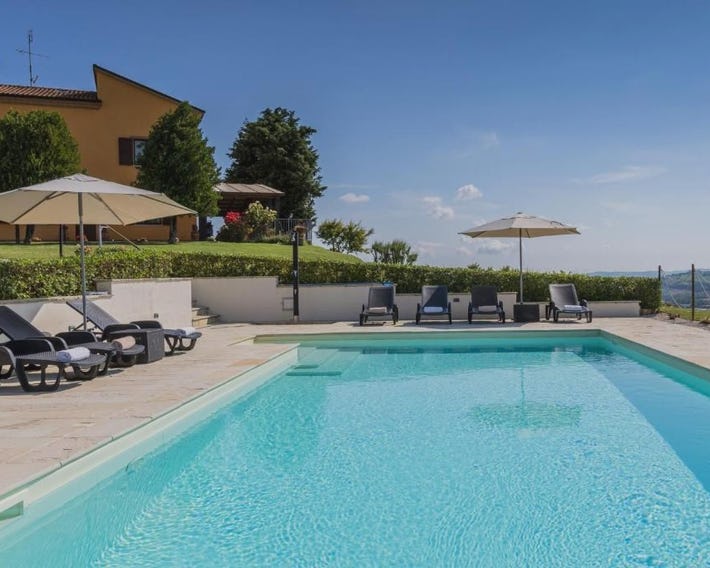 LEONDINA COUNTRY HOUSE