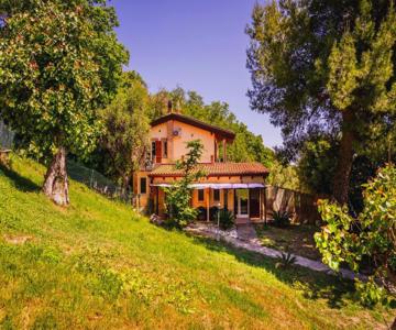 Bed & Breakfast Duchessa - 2 Private Rooms with Ensuite Bathrooms