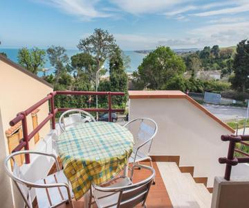 N164 - Numana, bilocale con meravigliosa vista mare