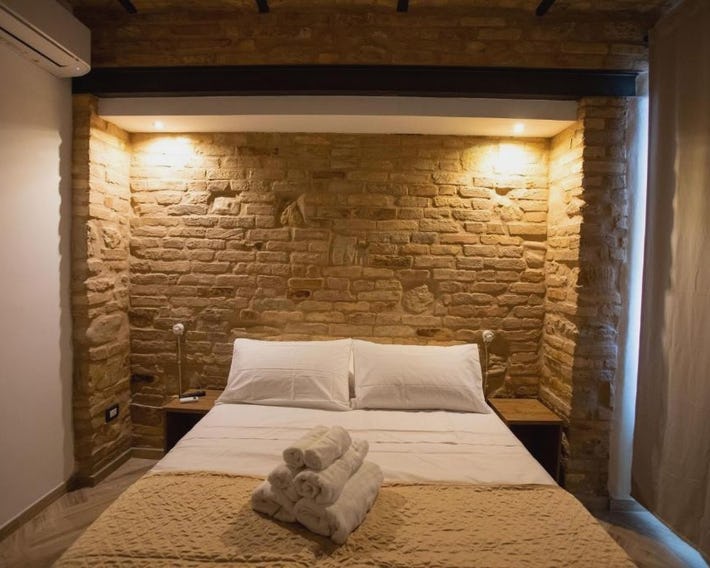 AL 54 Accommodation