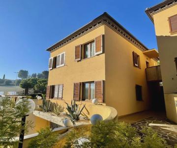 Maison Peschiera