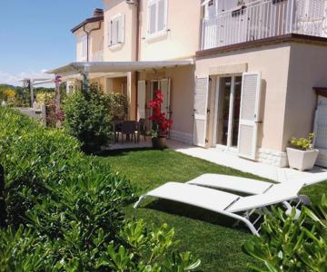 La Maisonette