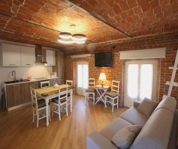 Alba Sui Tetti Apartment