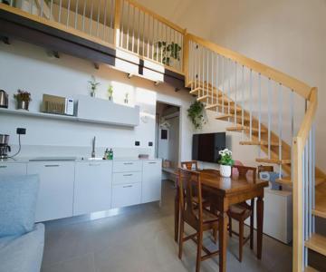 Loft Trevisan Elegant Apartment in Bra with Private Garage