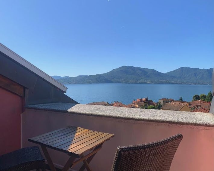 Franziska's Place - Lake View Apartments