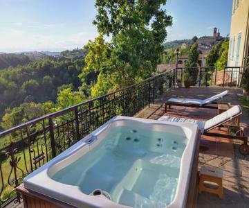 Al Cedro Terrazza sul Monferrato con Idromassaggio
