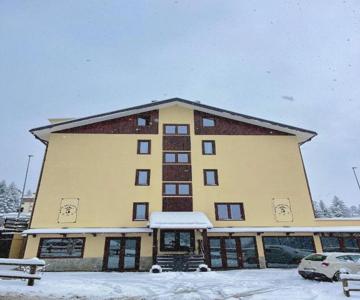 Hotel Genevris Cinq