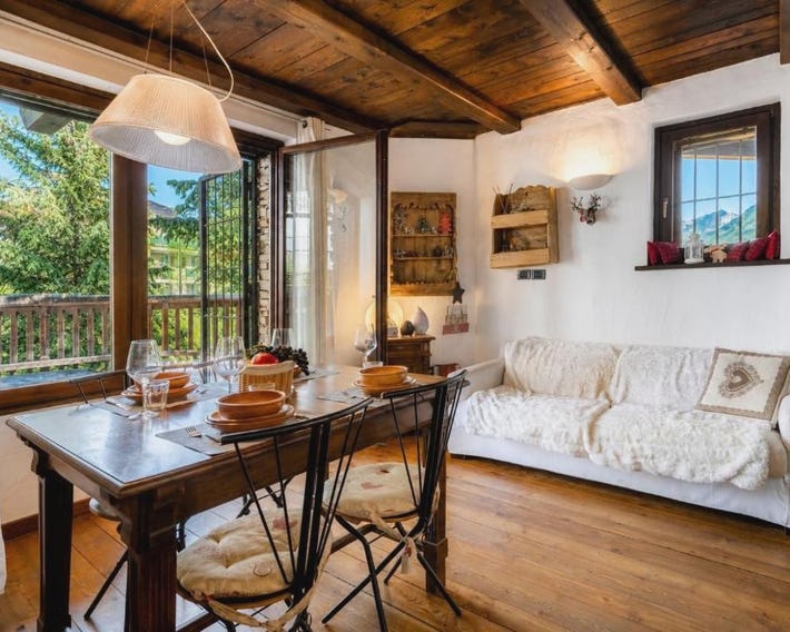 Hostdomus - Eagle Apartment