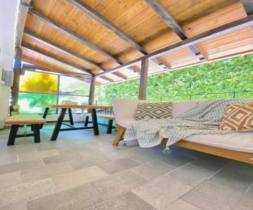 Isola Bella Studios