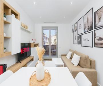 Design apartment accogliente a pochi minuti dal centro città - Free Parking