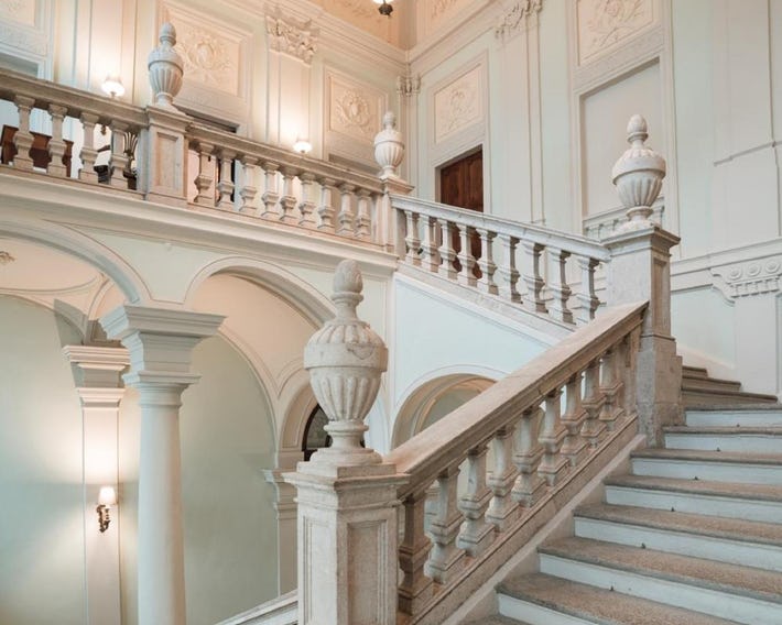 Royal Palace Hotel