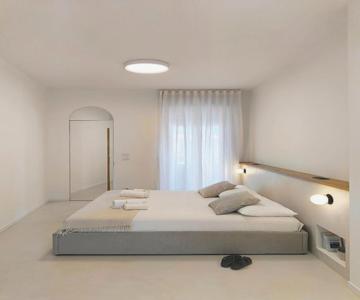 Piano7 - Attico luminoso con terrazzo
