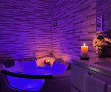 Suite Deluxe - Jacuzzi - Private Parking