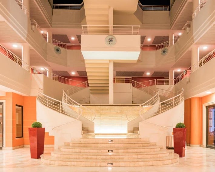Caesar's Hotel