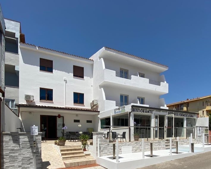 Hotel Sandalion