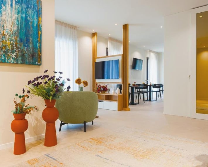Hera Rooms and Suites