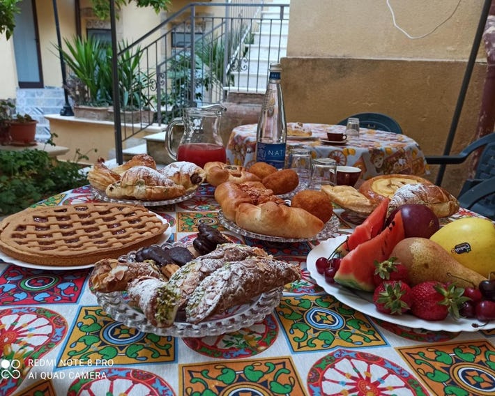 B&B Il Melograno Antico con Terrazza e Giardino