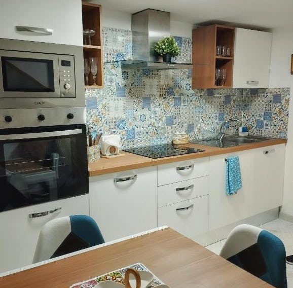 Casa Linda Av