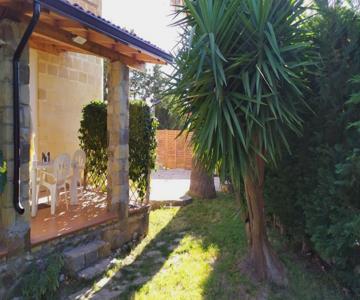 Villa con giardino sul lungomare