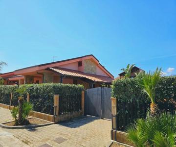 Costa Mediterranea Holiday Homes