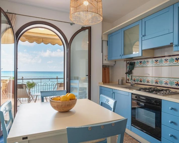 Arcipelago Seafront Apartments, Fronte Mare a Capo d'Orlando
