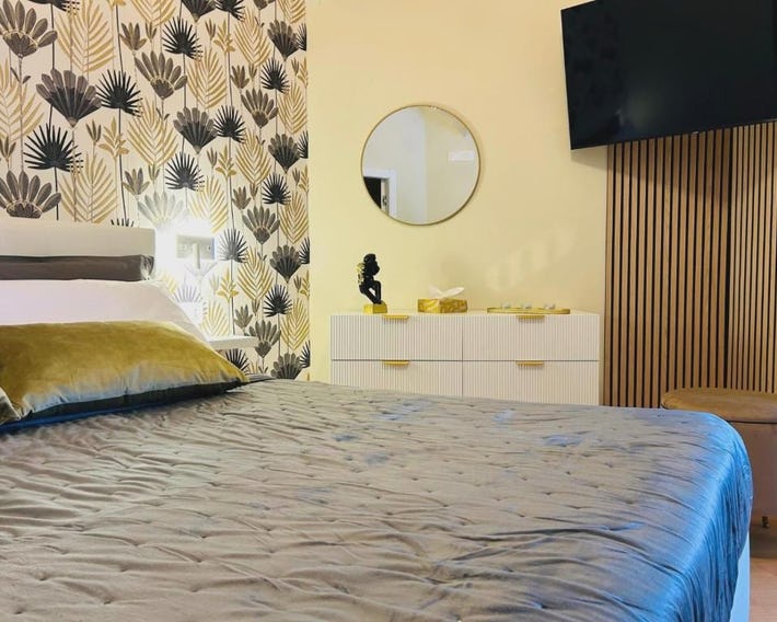 Dante Luxury Apartment