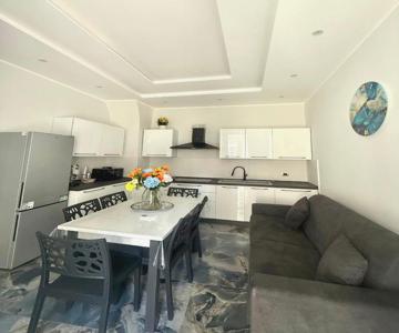 Naomi Luxury Home 2