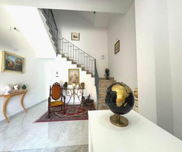 Casa Ferrante