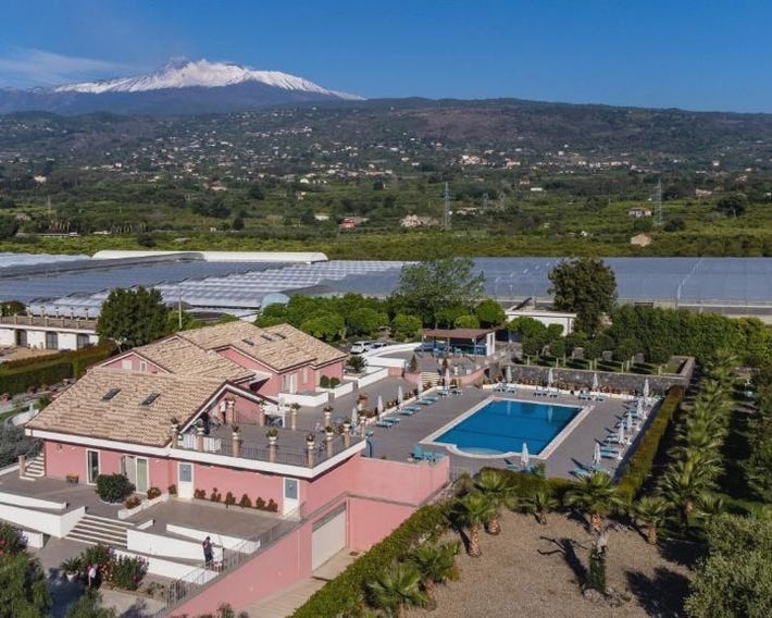 Dipladenia Garden Country Resort