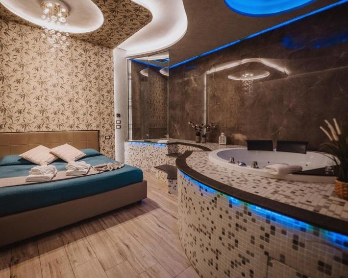 TH LUXURY SUITE