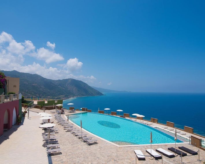 GH Avalon Sikani