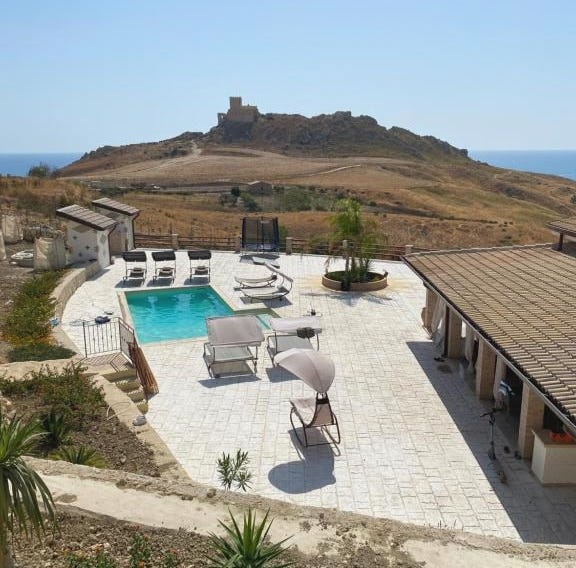 Bella Vista
